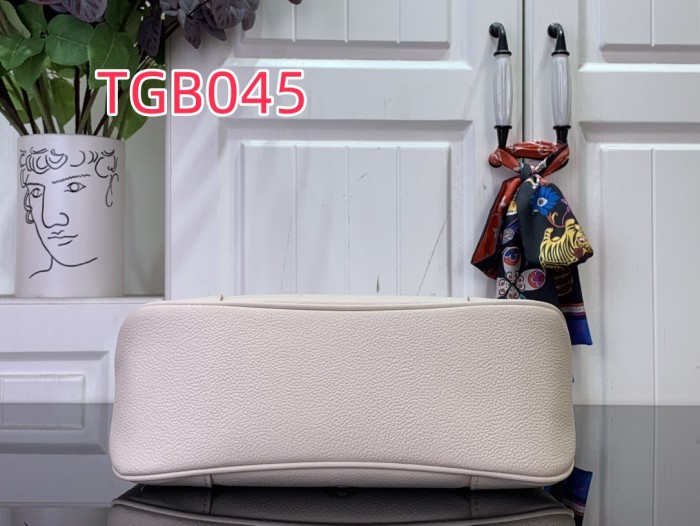 TGB045 BOULOGNE HORN HANDBAG M14734