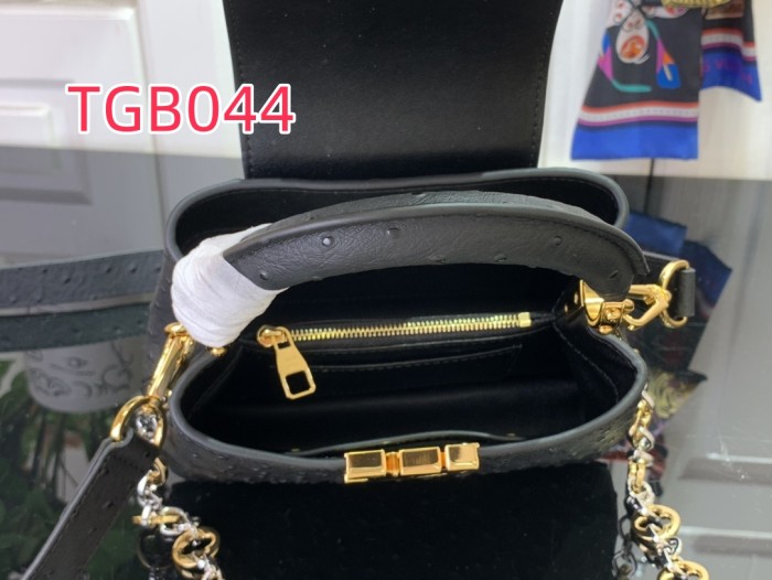 TGB044 CAPUCINES mini handbag m12938