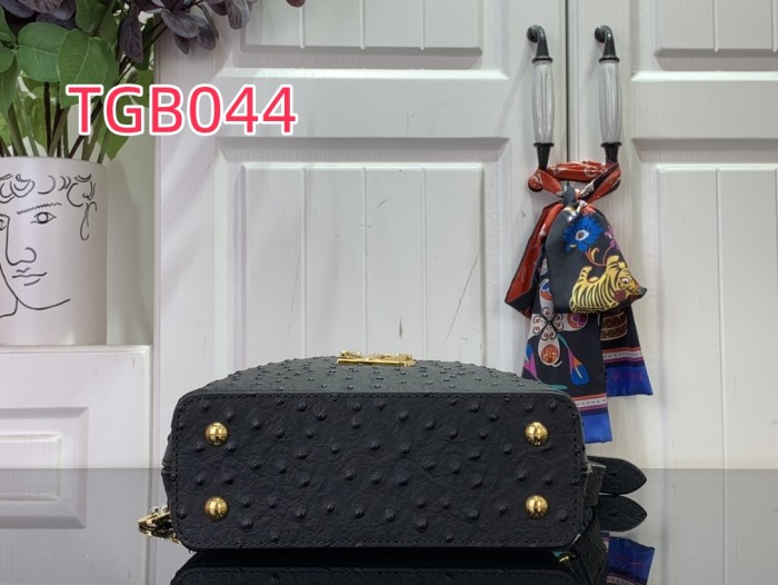 TGB044 CAPUCINES mini handbag m12938
