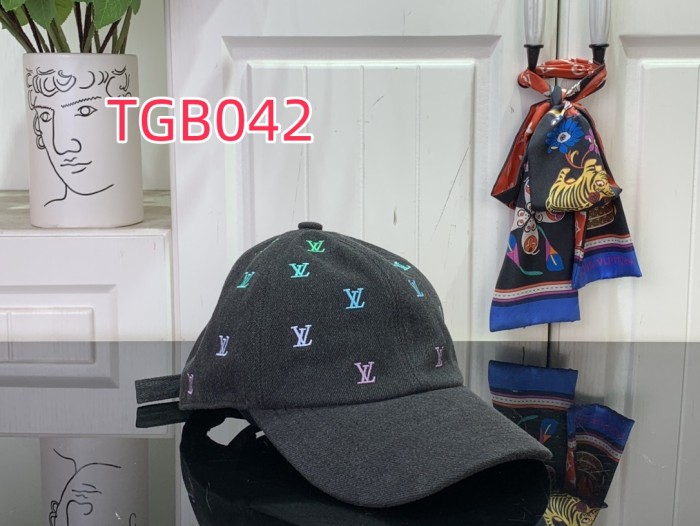TGB042 LV BLASON SHADING DENIM Hat m7974L
