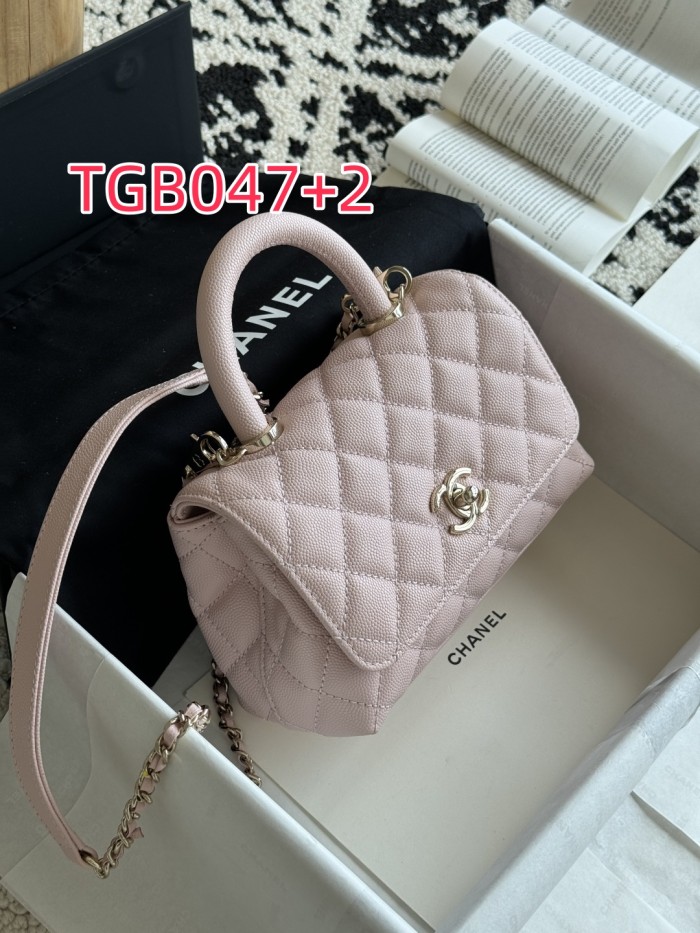 TGB047 CHANEL CocoHandle Small size handbag 2215