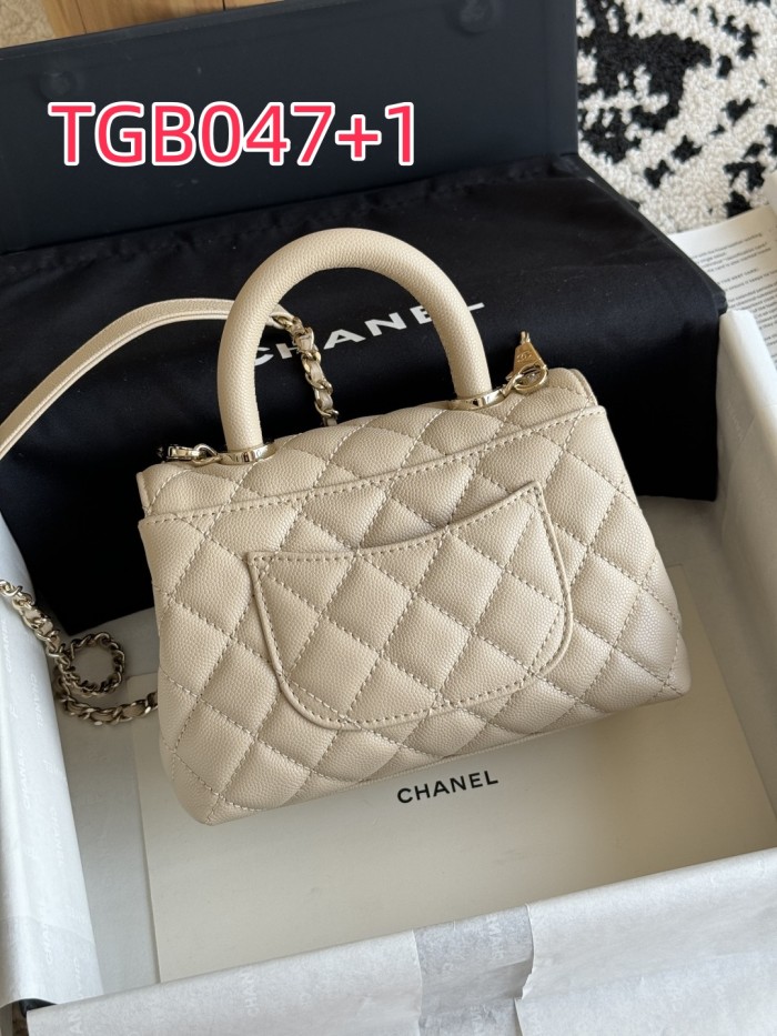 TGB047 CHANEL CocoHandle Small size handbag 2215