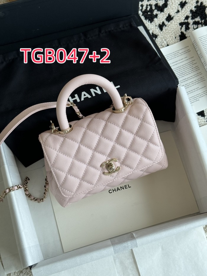 TGB047 CHANEL CocoHandle Small size handbag 2215