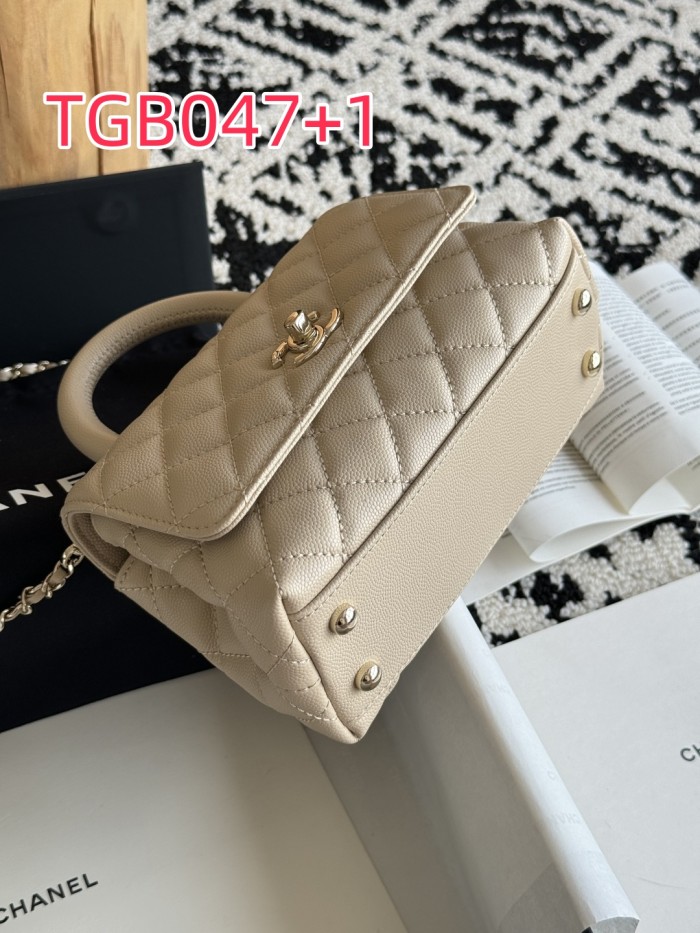 TGB047 CHANEL CocoHandle Small size handbag 2215