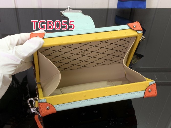 TGB055 Petite Malle Box Handbag M40273