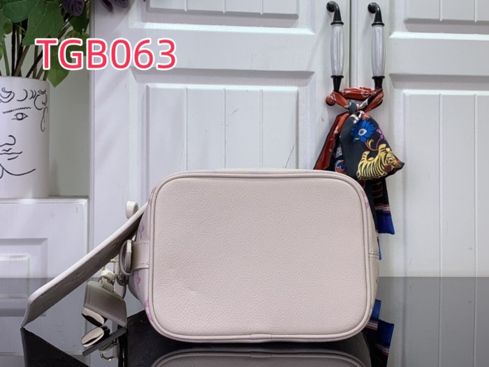 TGB063 All In BB Bucket Bag M25673