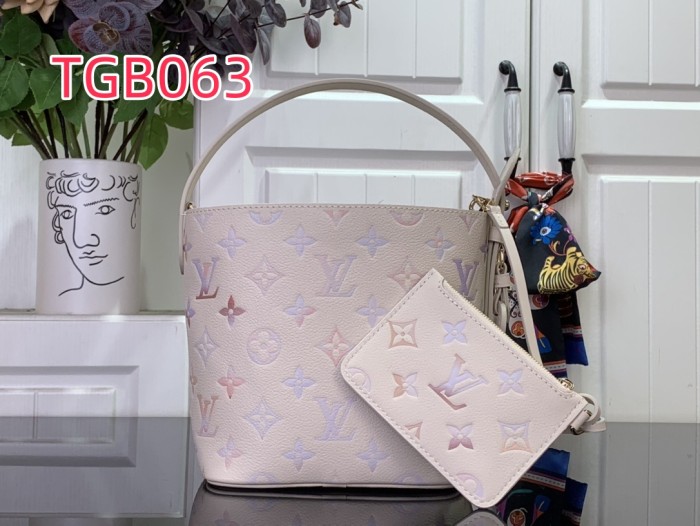 TGB063 All In BB Bucket Bag M25673