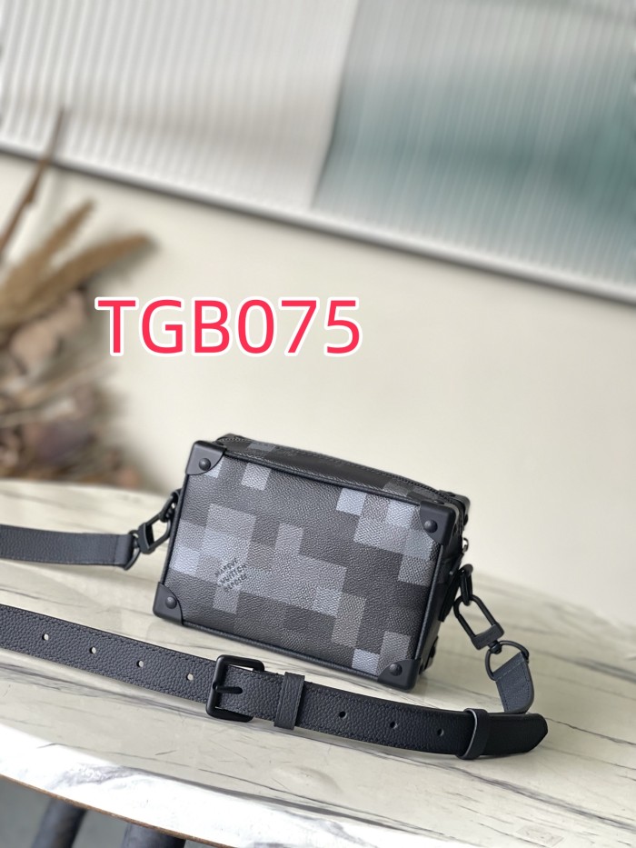 TGB075 MINI SOFT TRUNK BAG M14922