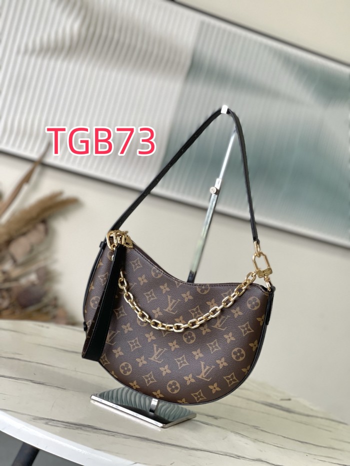 TGB073 Cookie BB One Shoulder Moon Bag M15056