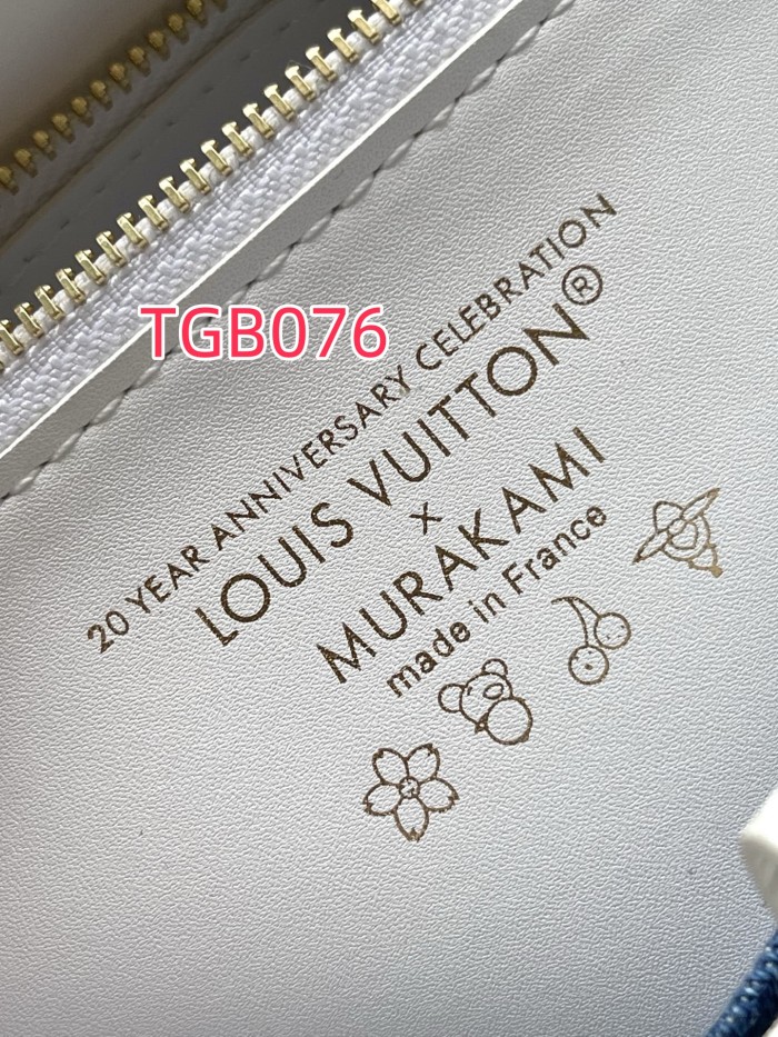 TGB076 LV x TM TWIST small handbag m13239