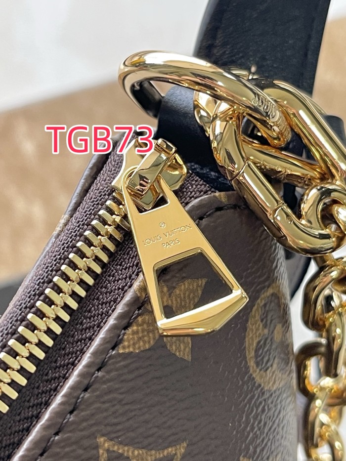 TGB073 Cookie BB One Shoulder Moon Bag M15056