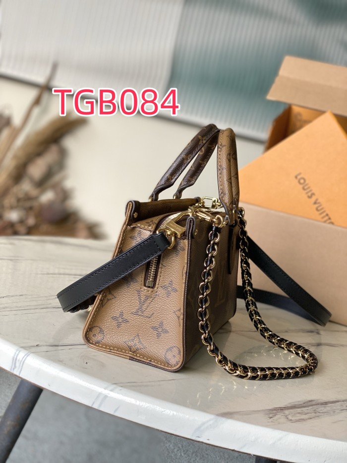 TGB084 ONTHEGO EAST WEST CHAIN handbag m14236