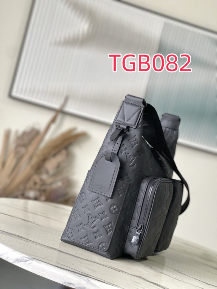 TGB082 HOBO CARGO handbag M14778