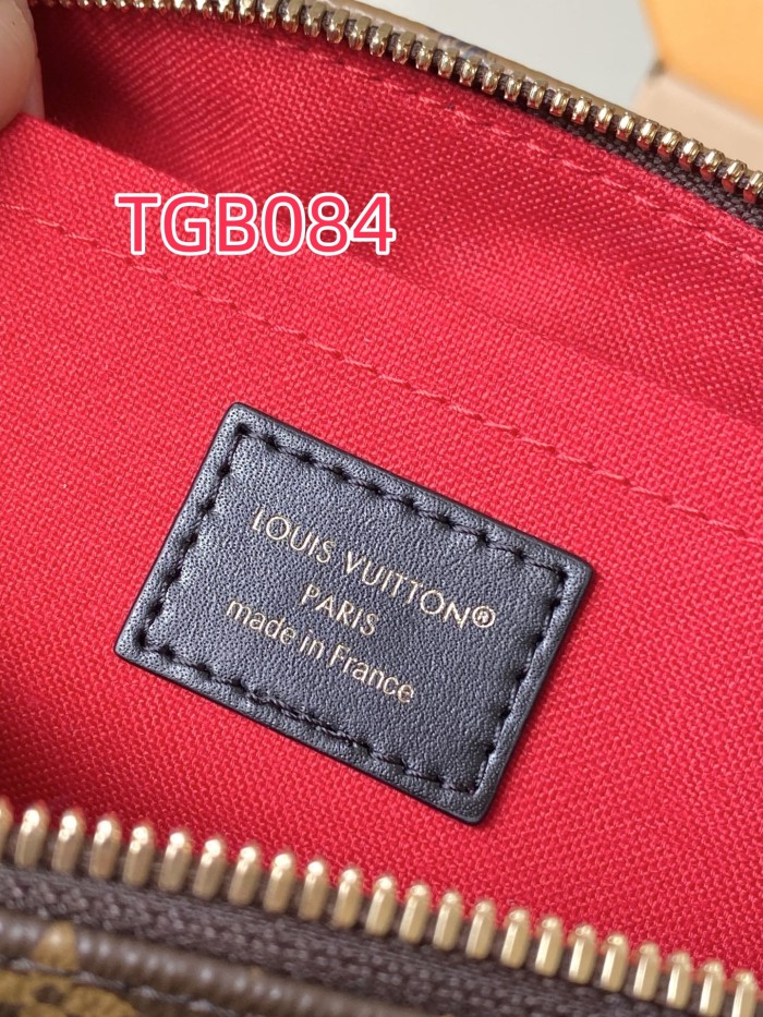 TGB084 ONTHEGO EAST WEST CHAIN handbag m14236