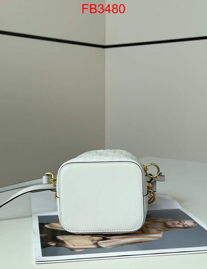 FB3480 FENDI MON TRESOR Mon Tresor Bucket Bag