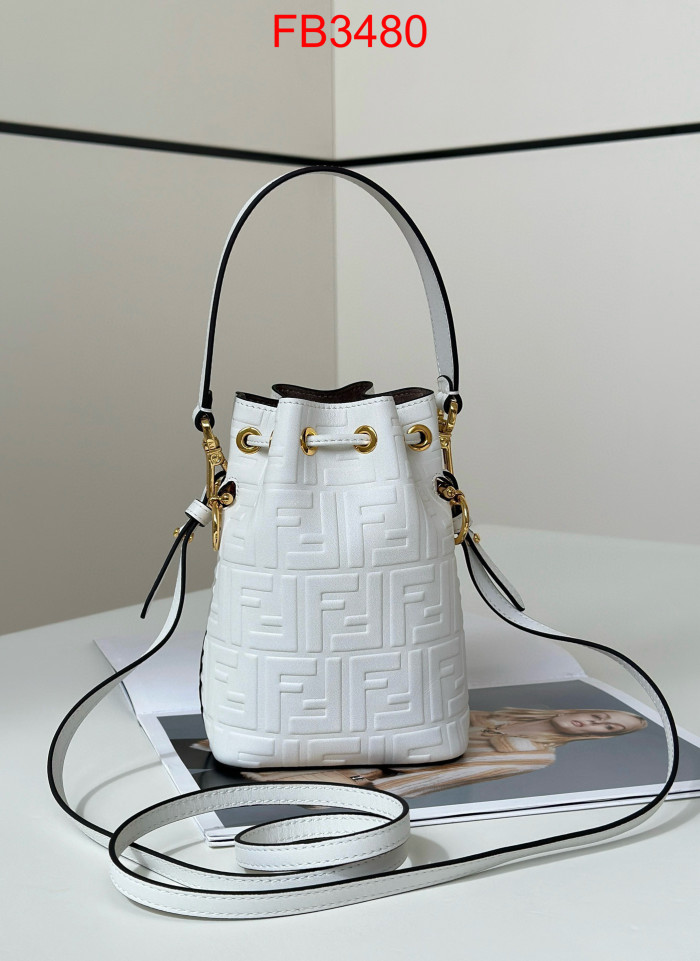 FB3480 FENDI MON TRESOR Mon Tresor Bucket Bag