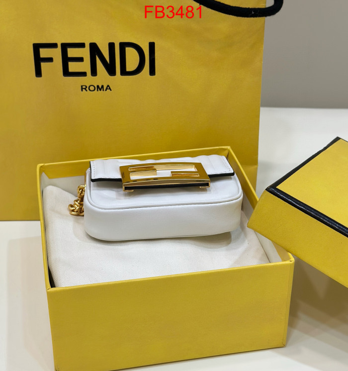 FB3481 NANO BAGUETTE Super Mini Bag