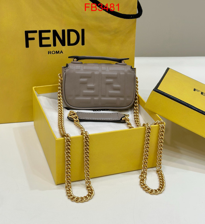 FB3481 NANO BAGUETTE Super Mini Bag