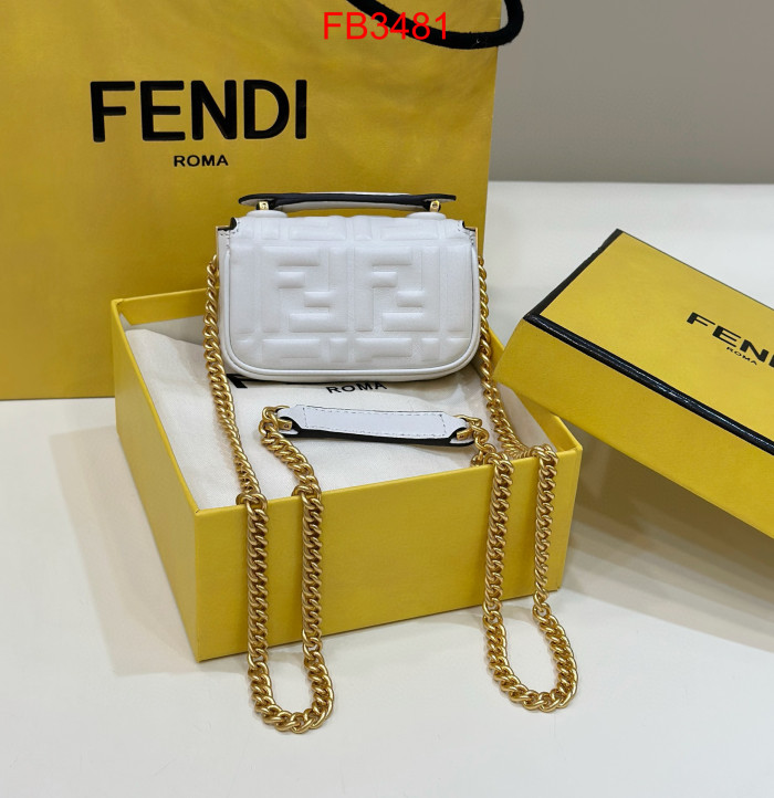 FB3481 NANO BAGUETTE Super Mini Bag