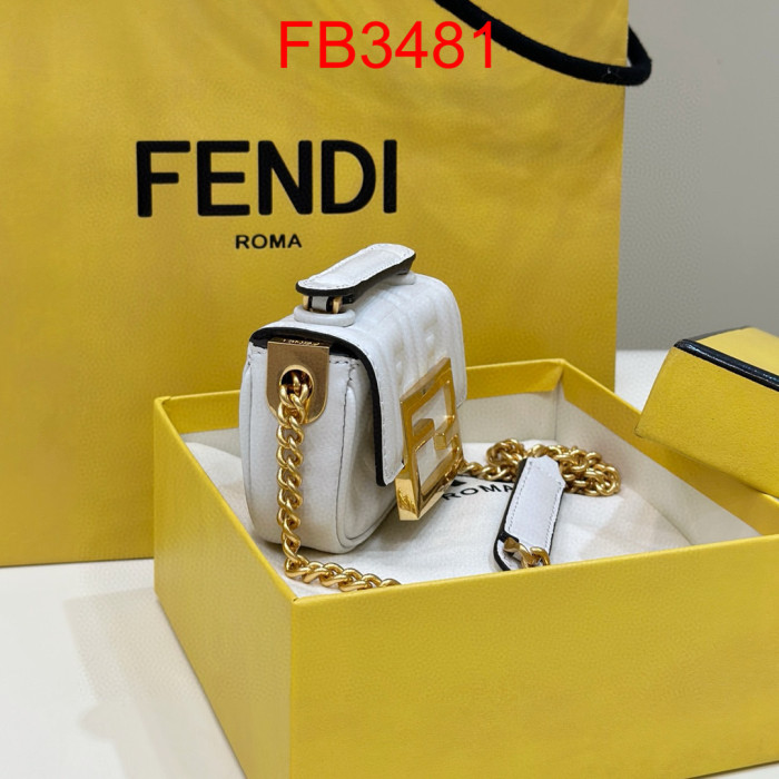 FB3481 NANO BAGUETTE Super Mini Bag