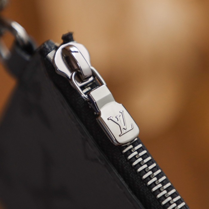 GASTON WEARABLE WALLET