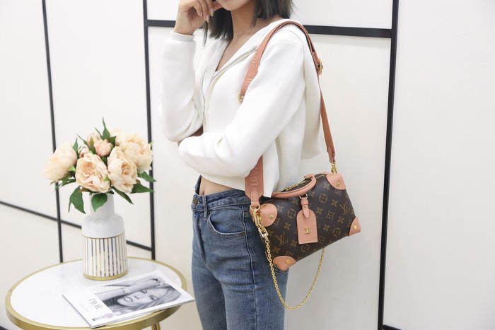 PETITE MALLE SOUPLE - BLACK & PINK