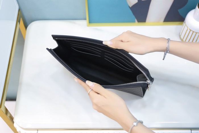 POCHETTE VOYAGE MM M61692 & N41696