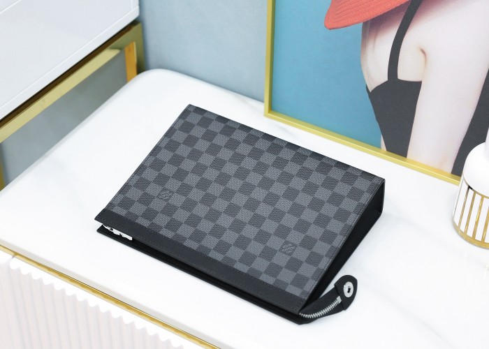 POCHETTE VOYAGE MM M61692 & N41696