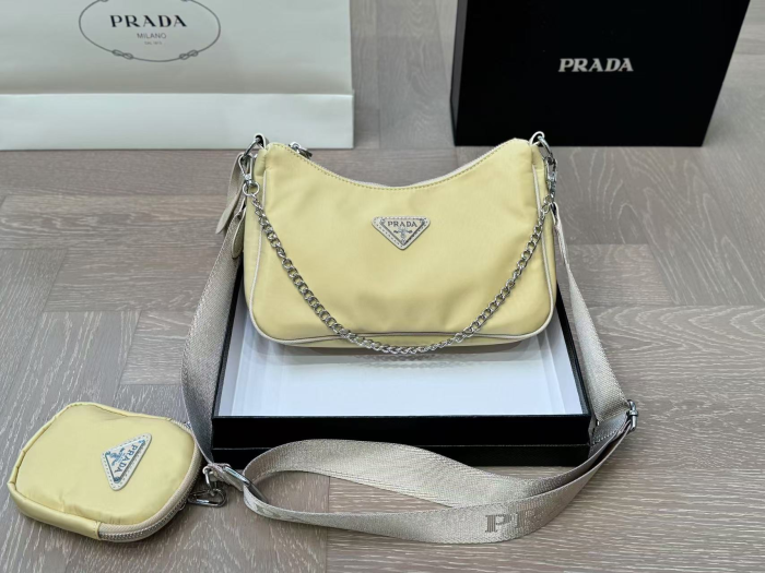 Re-Edition 2005 Re-Nylon bags Black-L & Black-S & White-L & White-S & Beige-L & Beige-S & Khaki-L & Khaki-S & Blue-L & Blue-S & Rose-L & Rose-S