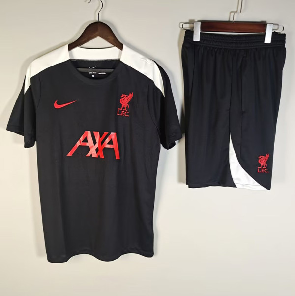 25-26 LIV Black Training Short Suit (肩白色)