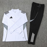 2025 AD White Half Pull Tracksuit #06(半拉链)