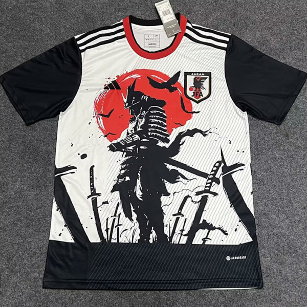 22-23 Japan Special Edition Black White Fans Soccer Jersey (黑武士)