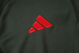 25-26 Bayern Army green Half Pull Tracksuit #B2535(半拉链)