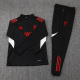 25-26 LIV Black Half Pull Tracksuit (半拉链)