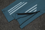 25-26 Cruzeiro Light green Half Pull Tracksuit (半拉链)