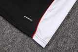 25-26 Bayern Black Half Pull Tracksuit #B2553(半拉链)