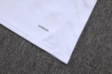 25-26 RMA White Half Pull Tracksuit (半拉链)