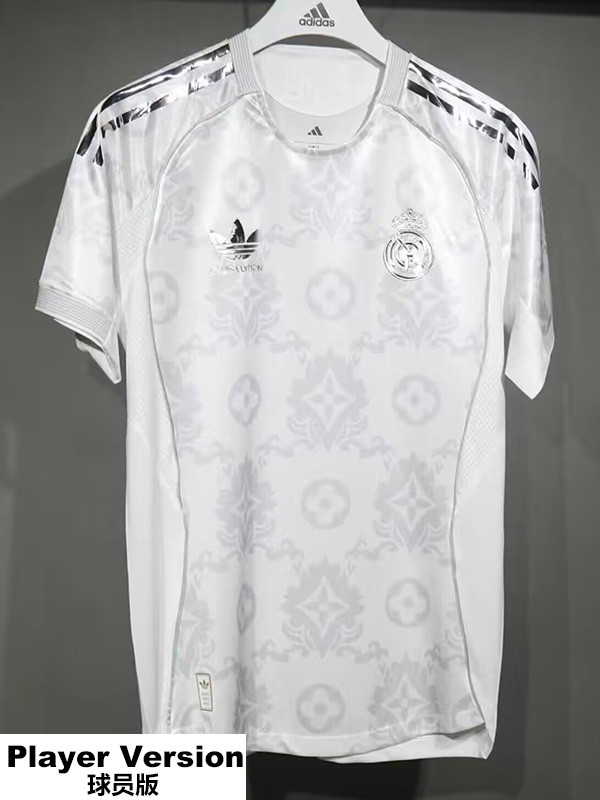 25-26 RMA Silver Grey Special Edition Player Version Training Shirts (球员)