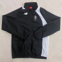 25-26 Porto Black Windbreaker