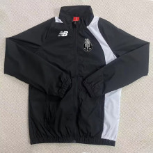 25-26 Porto Black Windbreaker