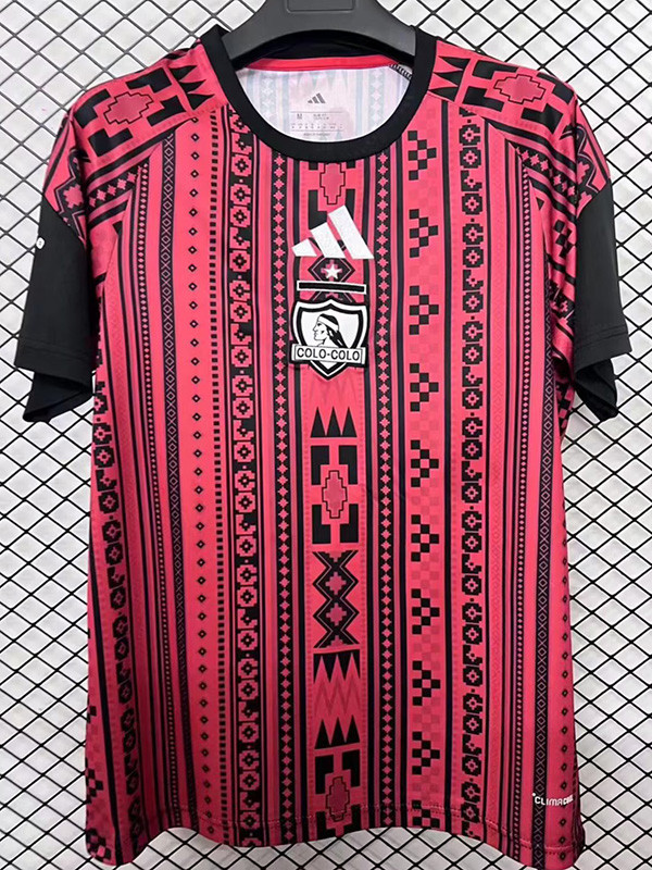 26-27 Colo-Colo Red  Black Training shirts
