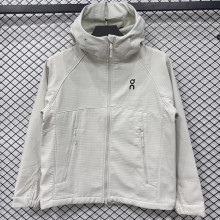 2026 ON Khaki Outdoor Jackets #K8814冲锋衣