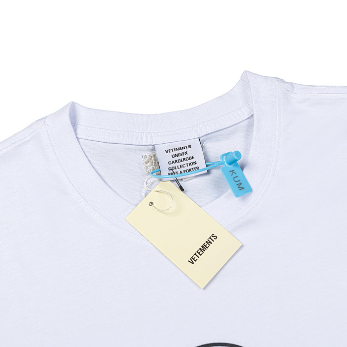 2025 New 1: 1 high quality version  printing Logo T-shirt Short sleeve