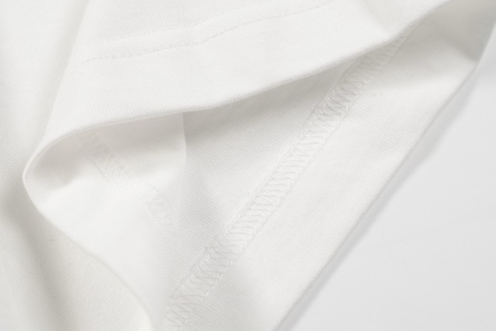 25 New style 1.1 High-quality patchwork embroidered LOGO short-sleeved shirt