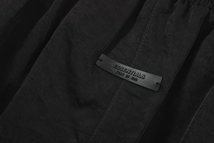 ESS 24FW 1.1 High-quality workwear trousers