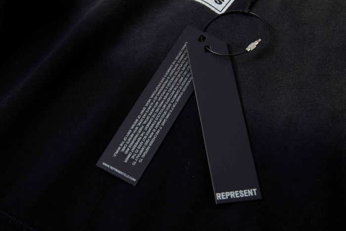 2025 New style 1.1 High-quality English logo printed hooded sweatshirt