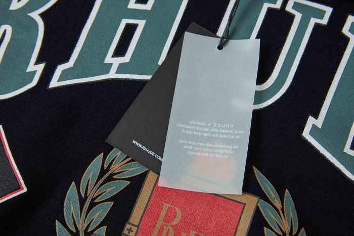 2025 New style 1.1 High-quality English logo printed hooded sweatshirt