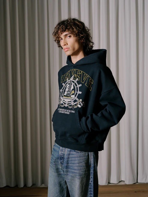 2025 New style 1.1 High-quality English logo printed hooded sweatshirt