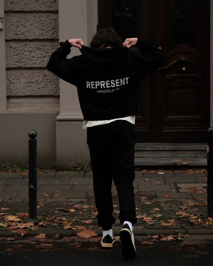 2025 New style 1.1 High-quality English logo printed hooded sweatshirt