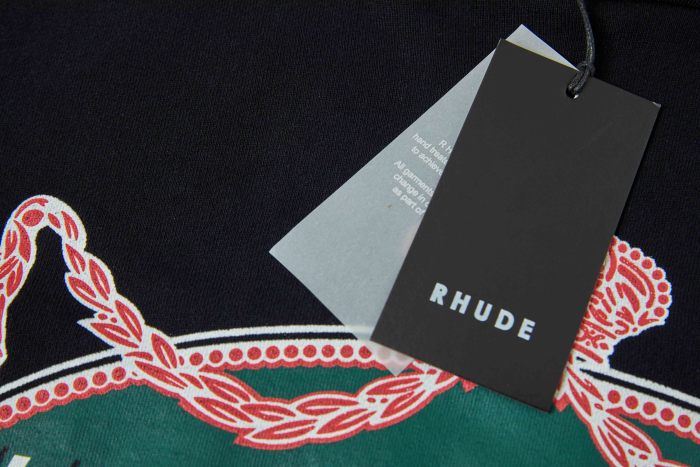 2025 New style 1.1 High-quality English logo printed hooded sweatshirt